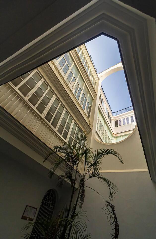 Sh La Casa Del Capitan Cerca De La Catedral Apartment Кадис Екстериор снимка