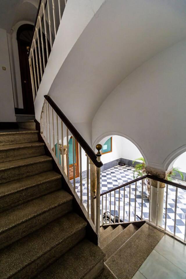 Sh La Casa Del Capitan Cerca De La Catedral Apartment Кадис Екстериор снимка